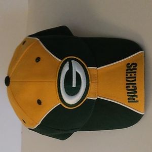 Greenway packer NFL Hat. Velcro